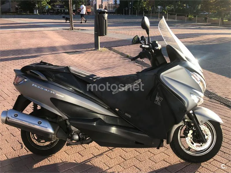 Suzuki Burgman 200 1450 € 2015 Madrid - 1