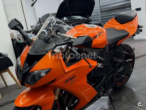 Kawasaki Ninja ZX-10R - Vista 1