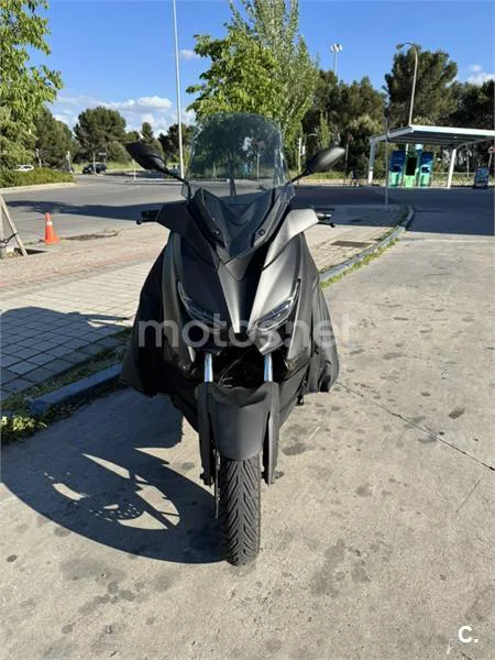 Yamaha XMAX 300 5000 € 2022 Madrid - 1