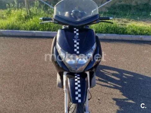 Piaggio Beverly 250 900 € 2005 Valencia - 1