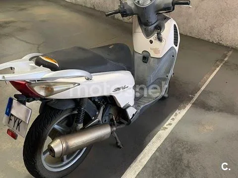Honda SH125i 1500 € 2007 Barcelona - 1