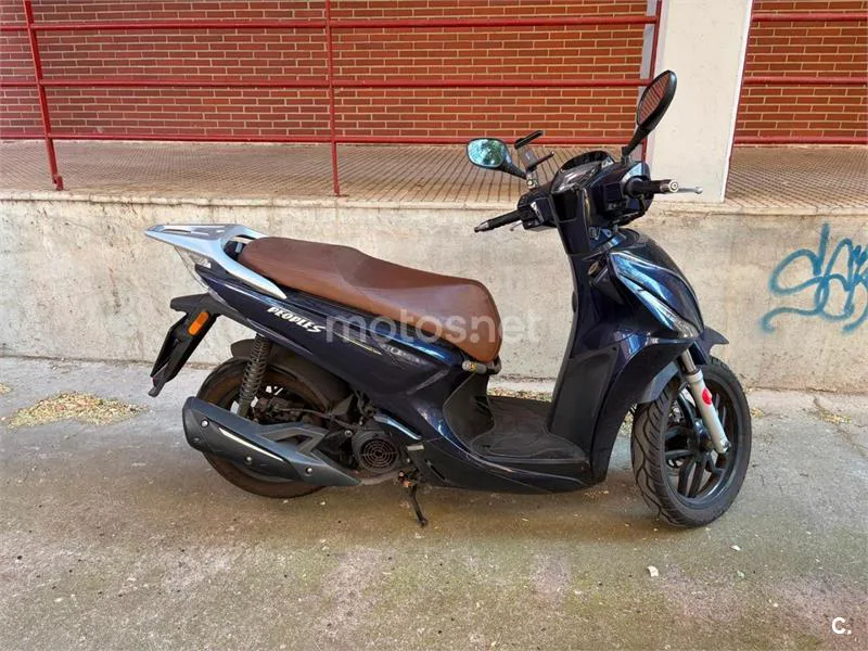 Kymco People S 125 1950 € 2018 Madrid - 1