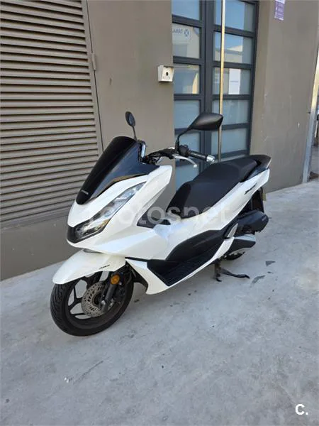 Honda PCX125 2800 € 2024 Barcelona - 1