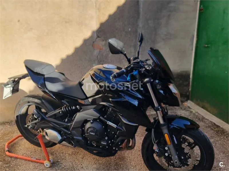 CFMOTO 650NK 2650 € 2024 Badajoz - 1
