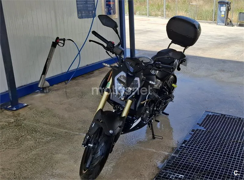 Keeway RKF 125 - Vista 1