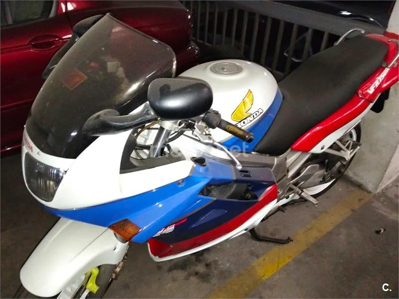 Honda VFR750F 7500 € 1999 Córdoba - 1