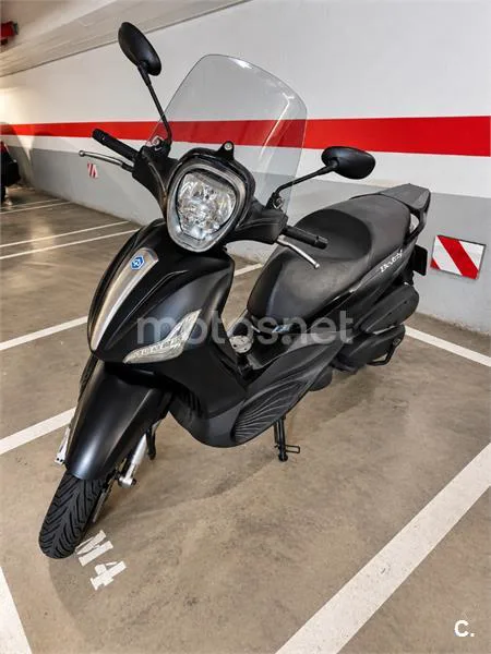 Piaggio Beverly Sport Touring 350 1995 € 2013 A Coruña - 1