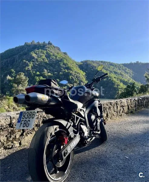 Yamaha FZ6 2500 € 2006 Lugo - 1