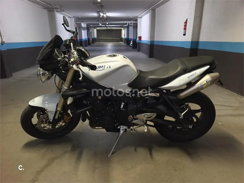 Triumph Street Triple 3700 € 2008 Toledo - 1