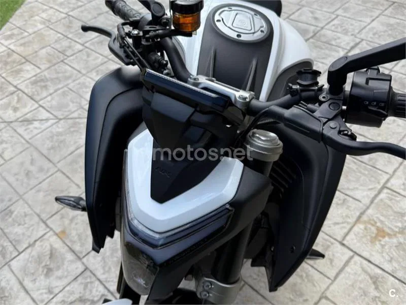 CFMOTO 450NK 3999 € 2024 Castellón - 1