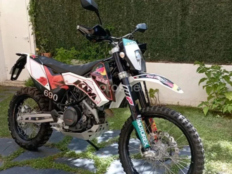 KTM 690 Enduro R 4200 € 2009 Madrid - 1
