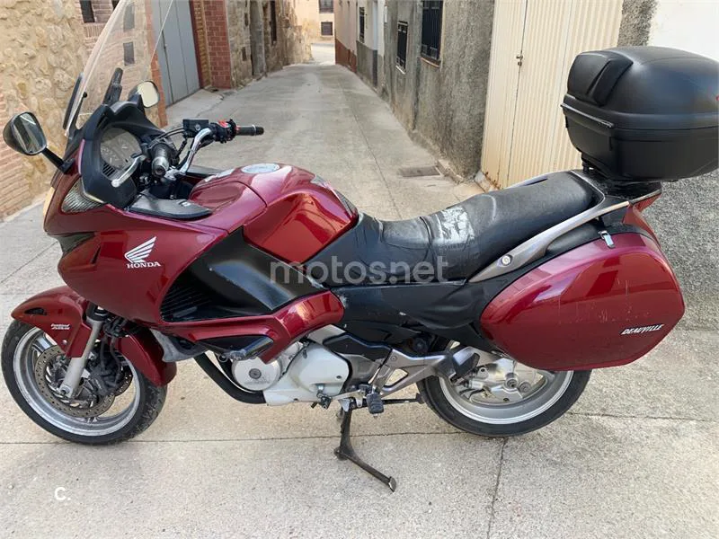 Honda NT700V Deauville 2000 € 2007 Teruel - 1