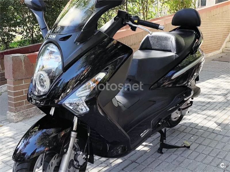 SYM GTS 125i Evo 1450 € 2010 Madrid - 1