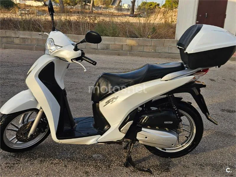 Honda SH125i 2200 € 2016 Alicante - 1