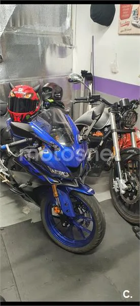 Yamaha YZF-R125 - Vista 1