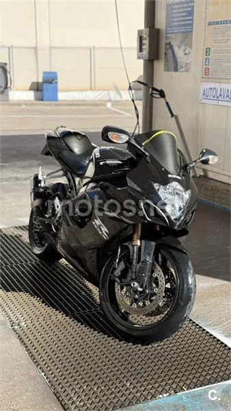 Suzuki GSX-R1000 4400 € 2005 La Rioja - 1