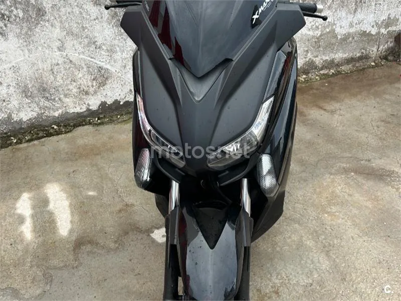 Yamaha XMAX 400 3990 € 2015 Granada - 1
