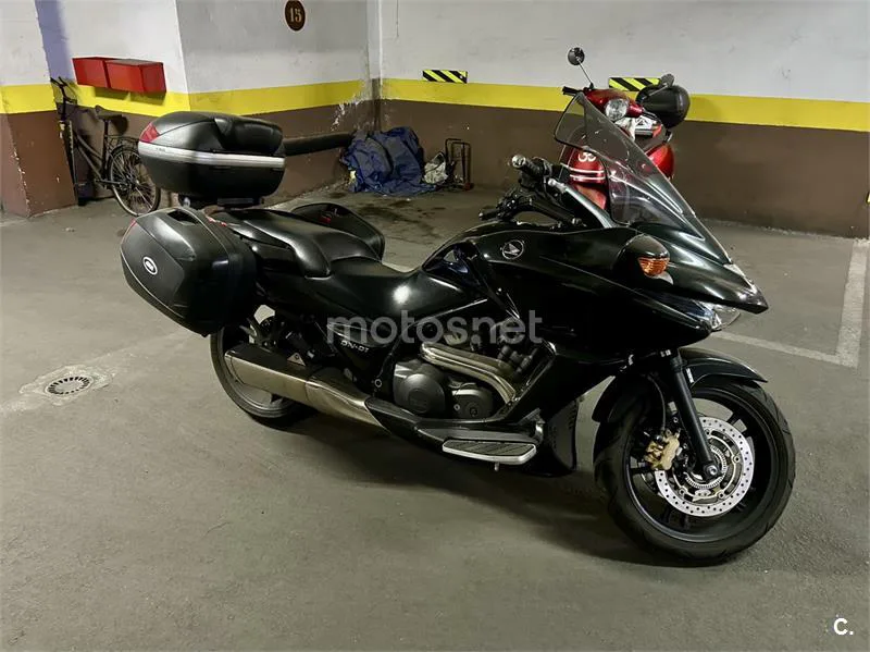 Honda DN-01 - Vista 1