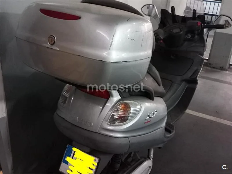 Piaggio X9 Evolution 125 - Vista 1