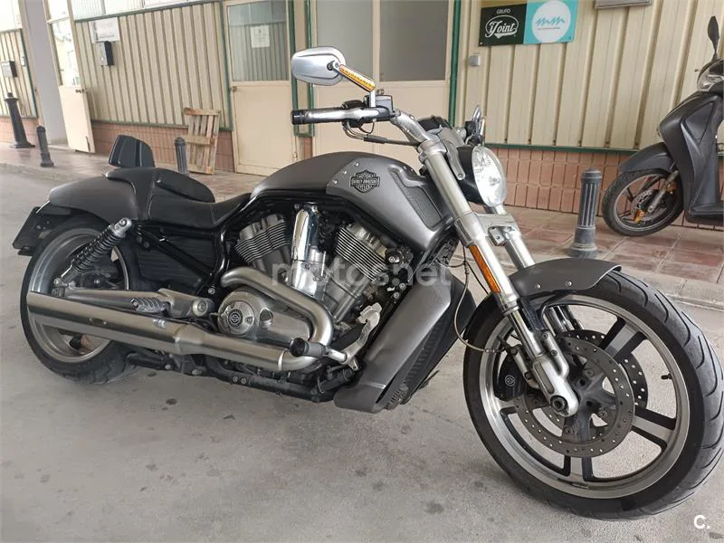 Harley-Davidson V-Rod Muscle - Vista 1