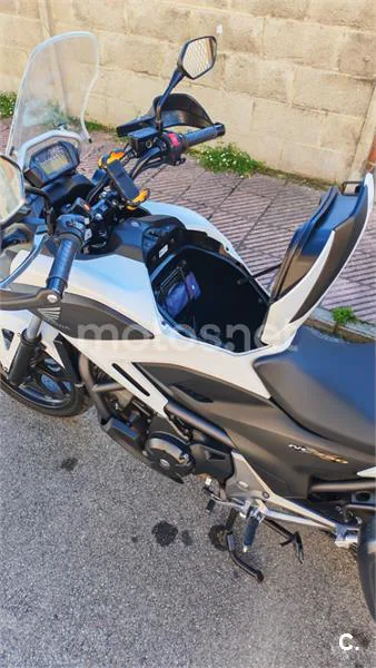 Honda NC750X - Vista 1