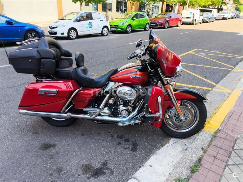Harley-Davidson CVO Electra Glide Ultra Classic 11.999 € 2007 Valladolid - 1