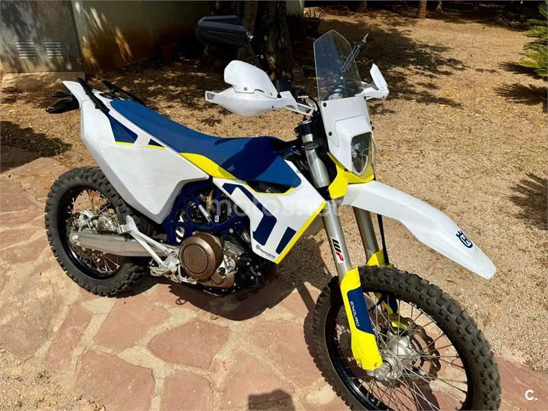 Husqvarna 701 Enduro 8560 € 2022 Valencia - 1