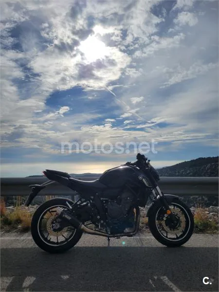 Yamaha MT-07 - Vista 1