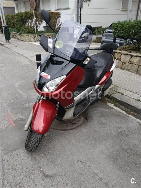 Yamaha XMAX 250 - Vista 1