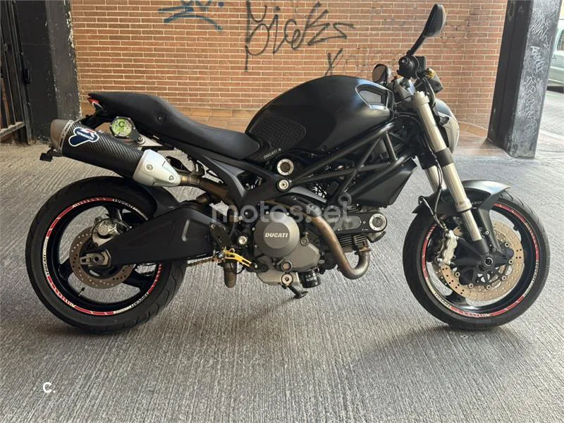 Ducati Monster 696 3799 € 2014 Madrid - 1