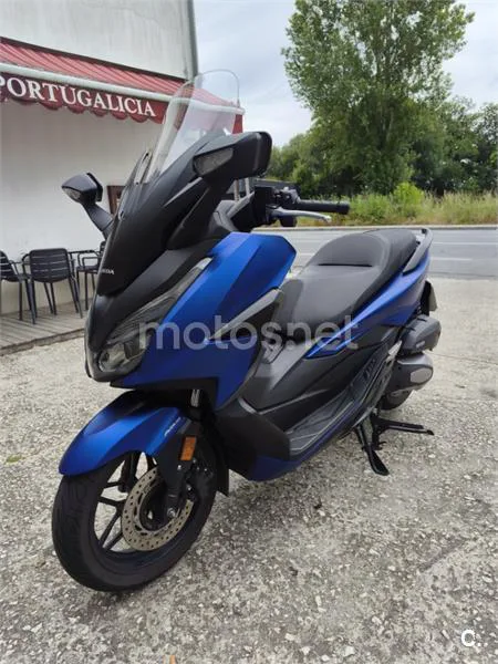 Honda Forza 125 - Vista 1