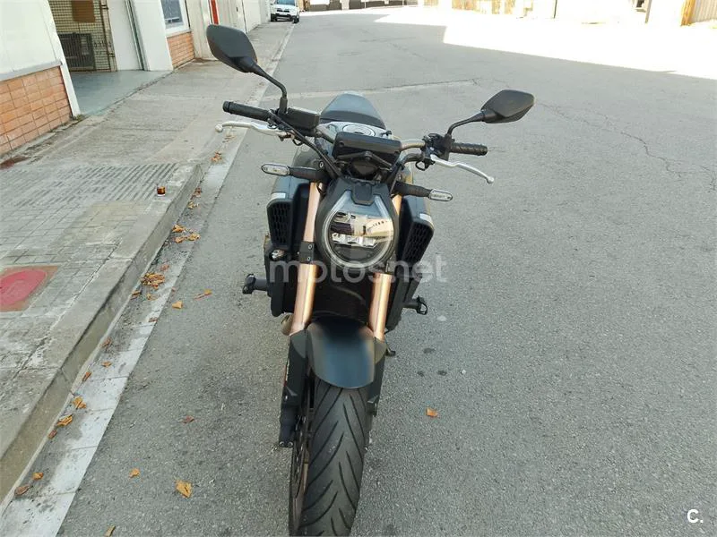 Honda CB650R 7300 € 2024 Barcelona - 1