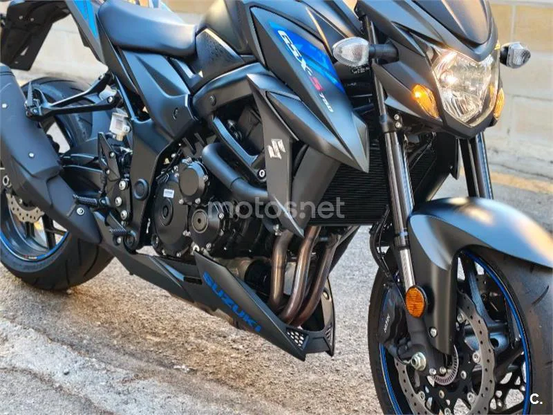 Suzuki GSX-S750 - Vista 1