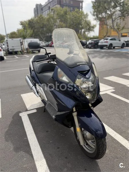 Honda Silver Wing 600 2100 € 2001 Castellón - 1