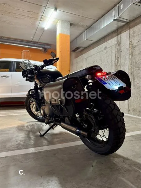 Triumph Bonneville T100 5000 € 2018 Madrid - 1