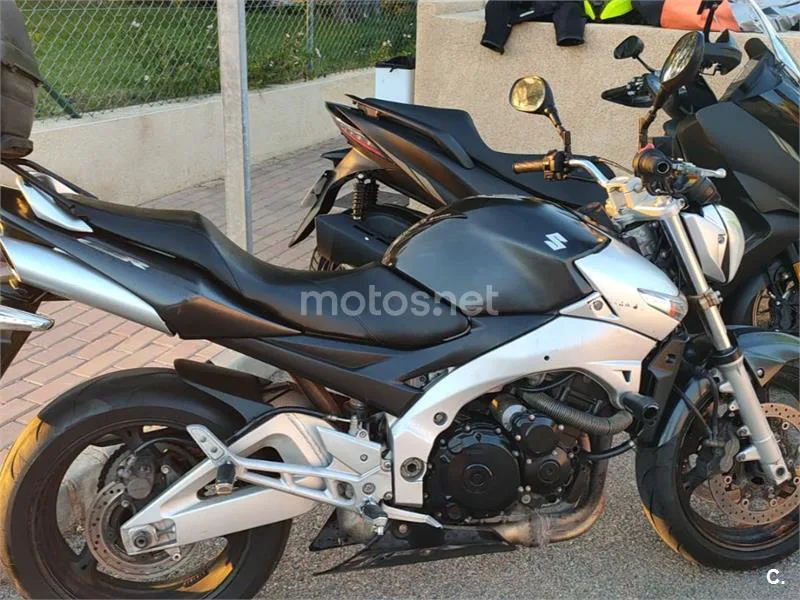 Suzuki GSR600 2000 € 2007 Cádiz - 1