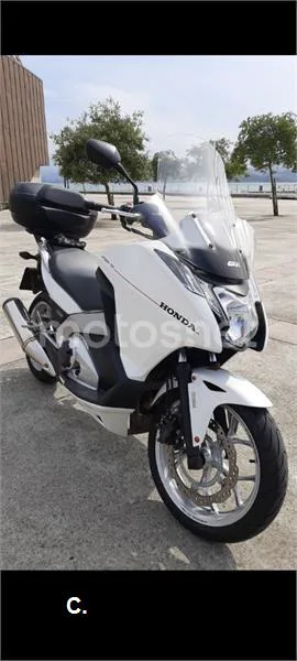 Honda Integra 4900 € 2015 Cantabria - 1