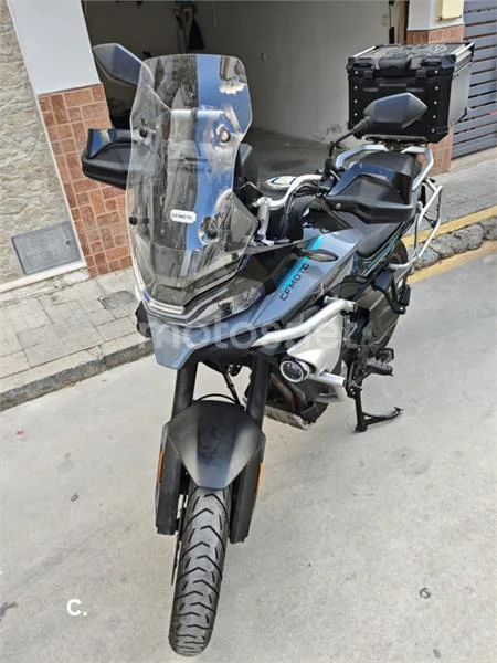 CFMOTO 800MT - Vista 1