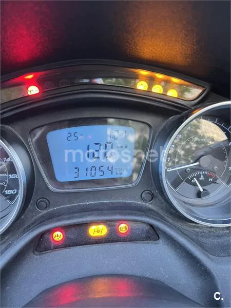 Piaggio MP3 300 LT 3200 € 2017 Madrid - 1