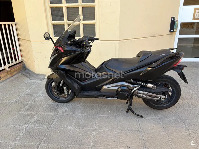 Kymco AK 550 3500 € 2018 Zaragoza - 1