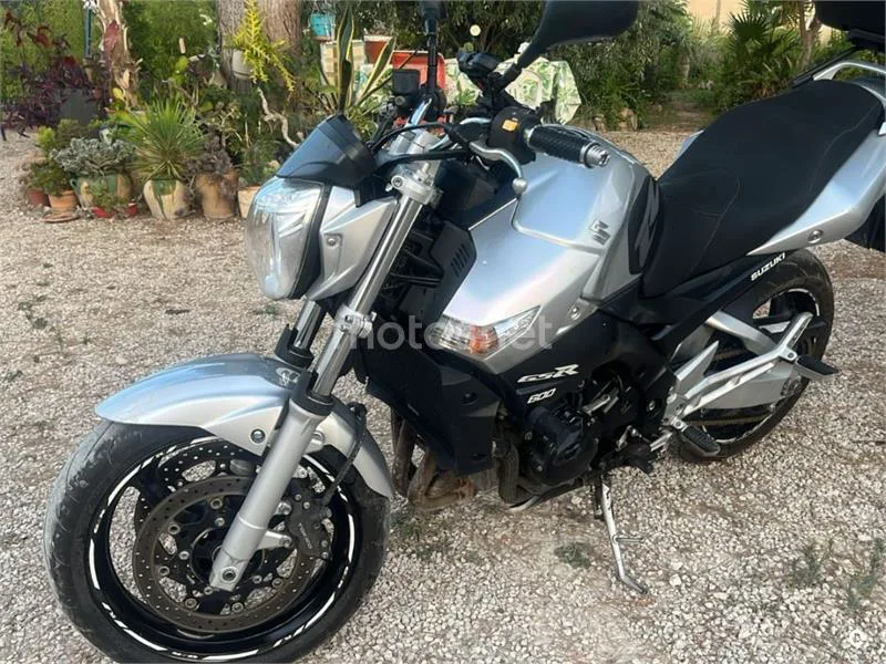 Suzuki GSR600 2750 € 2008 Alicante - 1