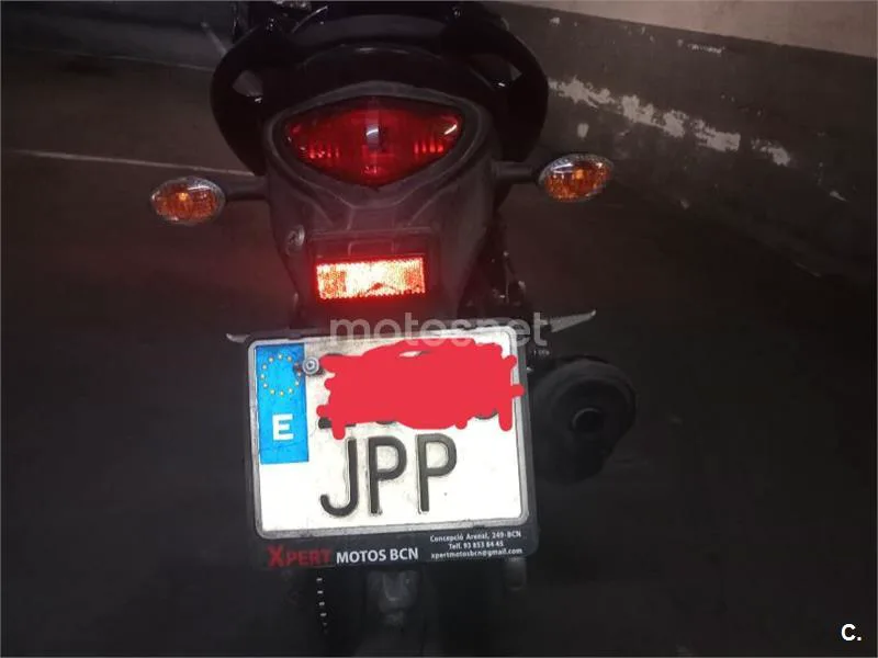 Suzuki Gladius 650 2300 € 2015 Barcelona - 1