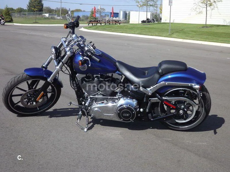 Harley-Davidson Breakout 14.400 € 2015 Madrid - 1