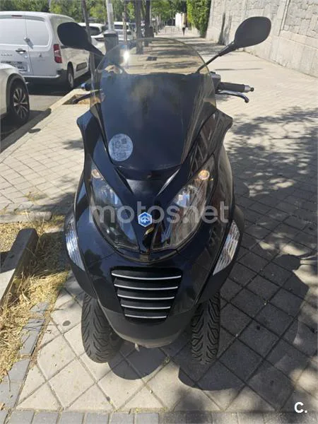 Piaggio MP3 125 2300 € 2008 Madrid - 1