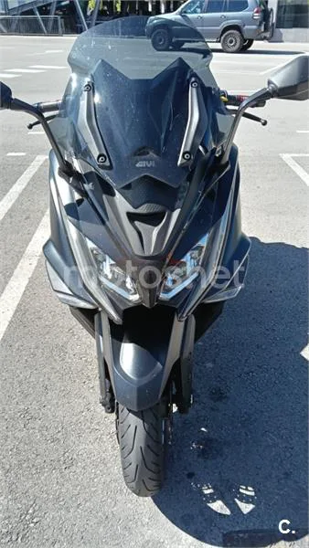 Kymco AK 550 4000 € 2018 Bizkaia - 1