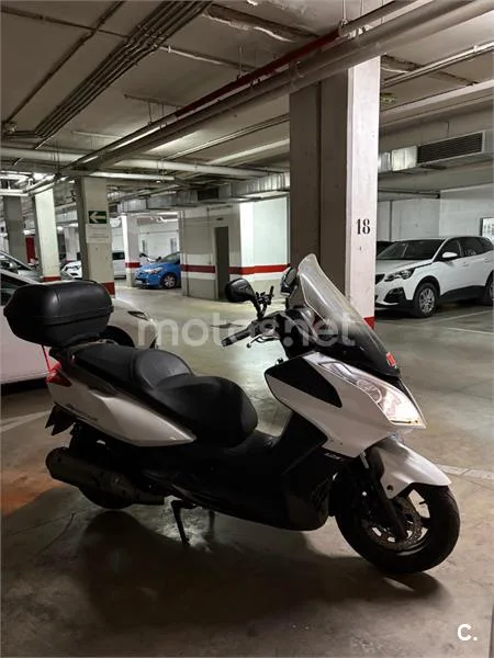 Kymco Super Dink 125 1700 € 2013 Sevilla - 1
