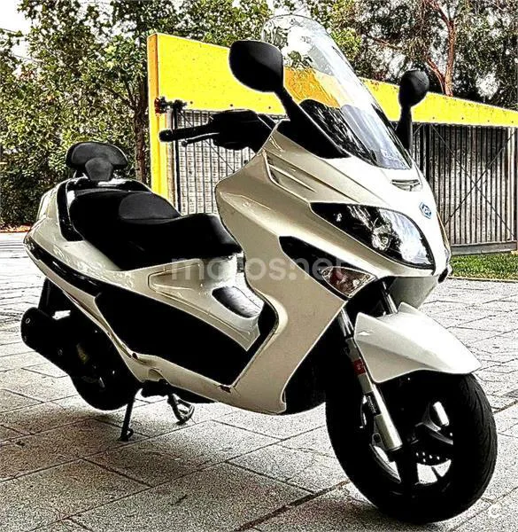 Piaggio XEvo 125 1295 € 2016 Madrid - 1