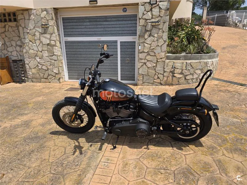Harley-Davidson Street Bob - Vista 1