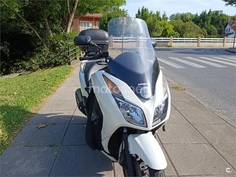 Honda Forza 300 - Vista 1