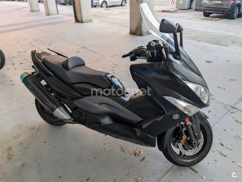 Yamaha TMAX 500 4700 € 2008 Pontevedra - 1